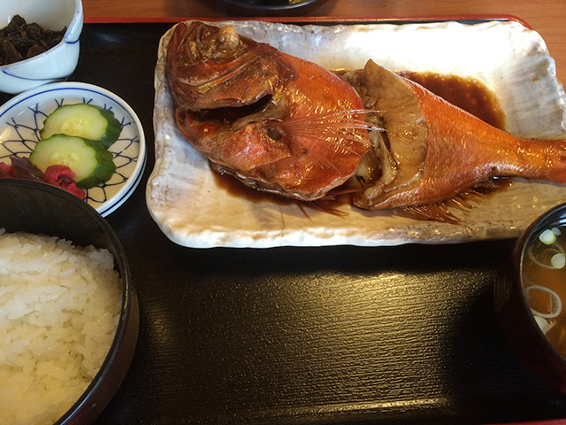 食事処池田-金目鯛煮魚定食